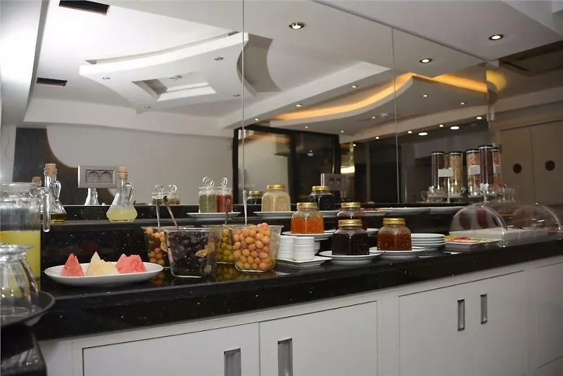 Best Smyrna Hotel Kuşadası