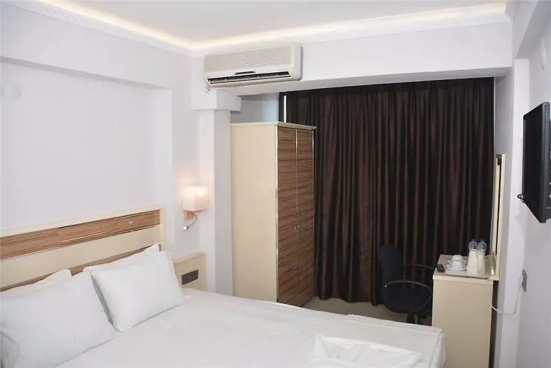 Best Smyrna Hotel 库萨达斯